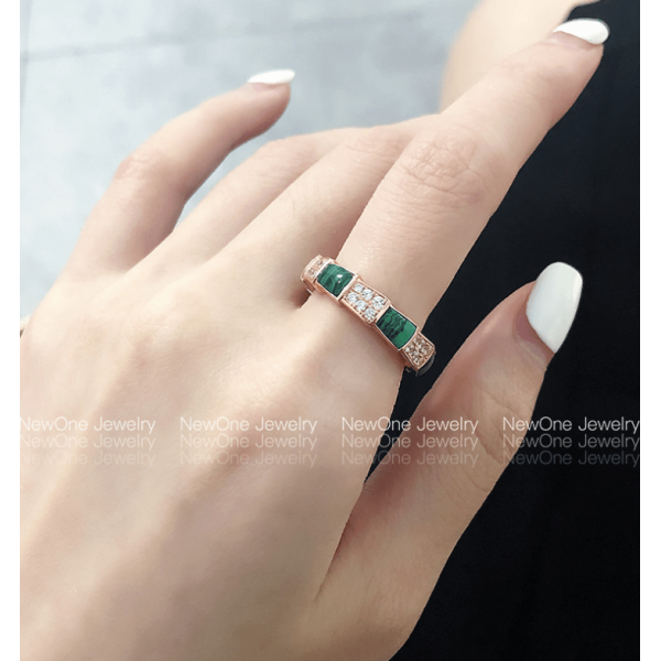 ins  influencer recommends malachite green ring titanium steel plated 18k gold snake bone ring