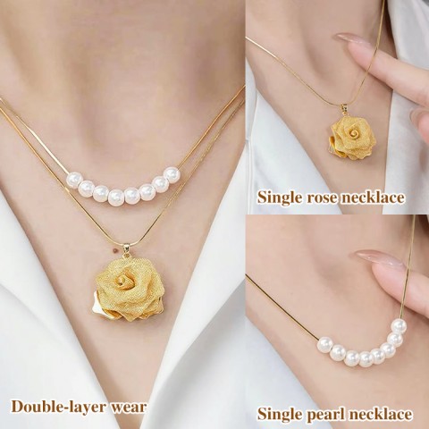 Light and luxurious rose necklace