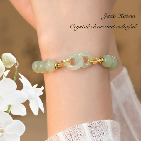 Hetian jade interlocking lucky and safe jewelry set