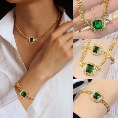 Vintage Green Diamond Jewelry