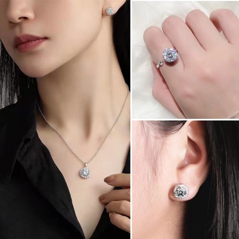 Rotating Zircon Jewelry Set